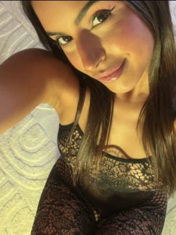 Alessia Cabra — photo 1